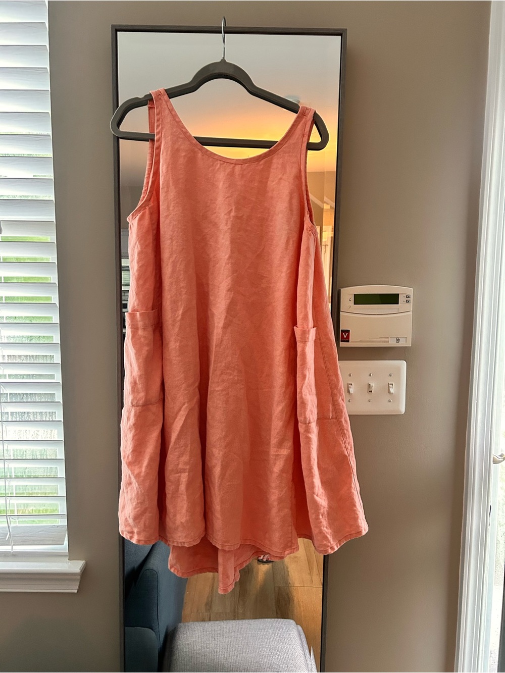 Cedar & Vine 100% Linen Women’s Coral Sleeveless Pocket Dress